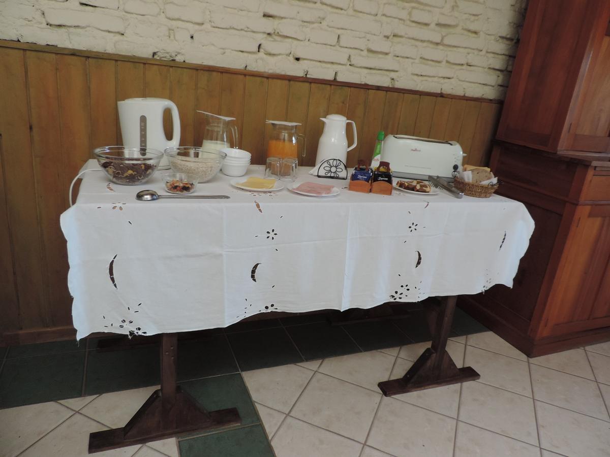 Hostal Oro Fueguino Пунта-Аренас Екстер'єр фото
