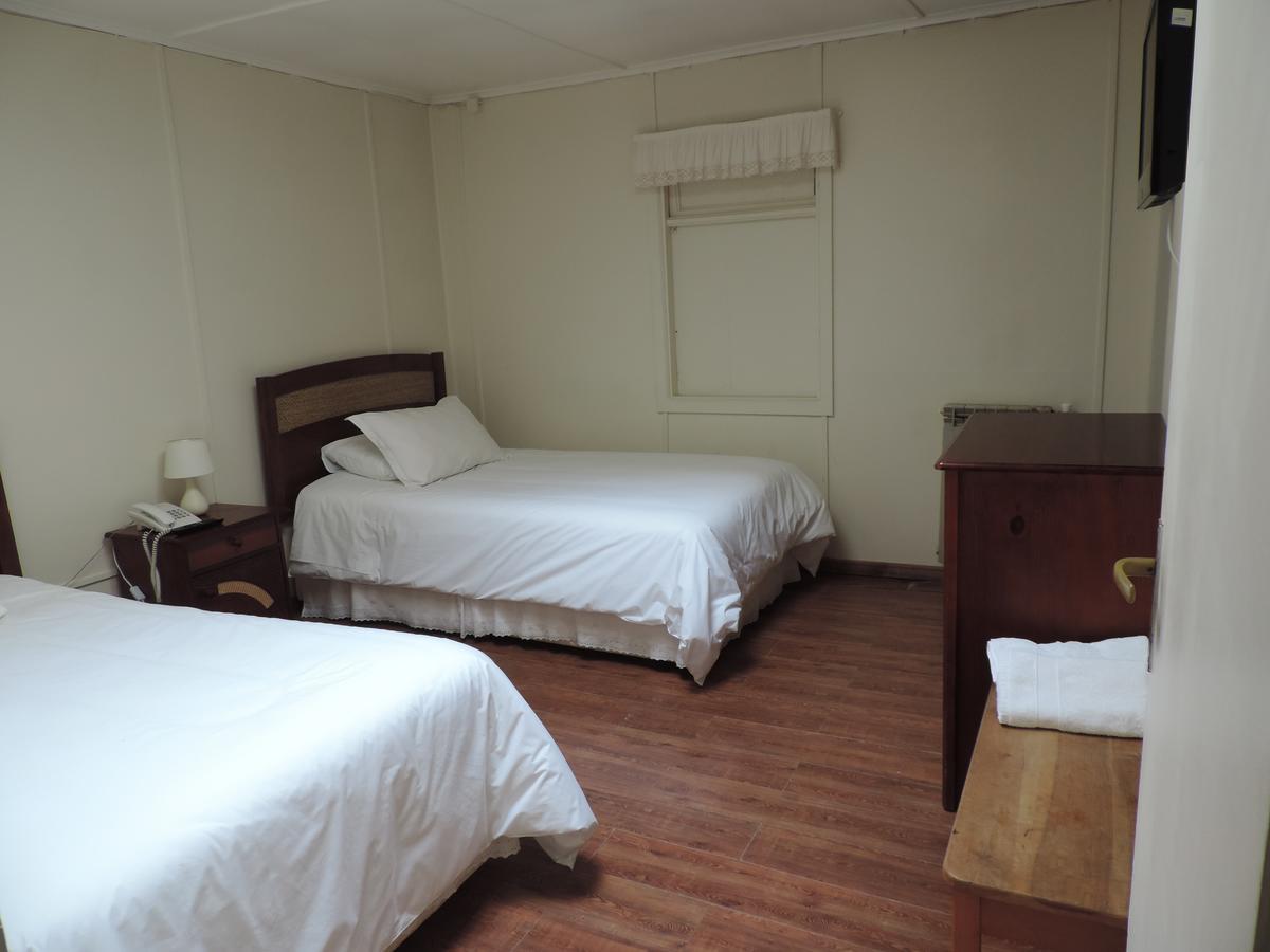 Hostal Oro Fueguino Пунта-Аренас Екстер'єр фото