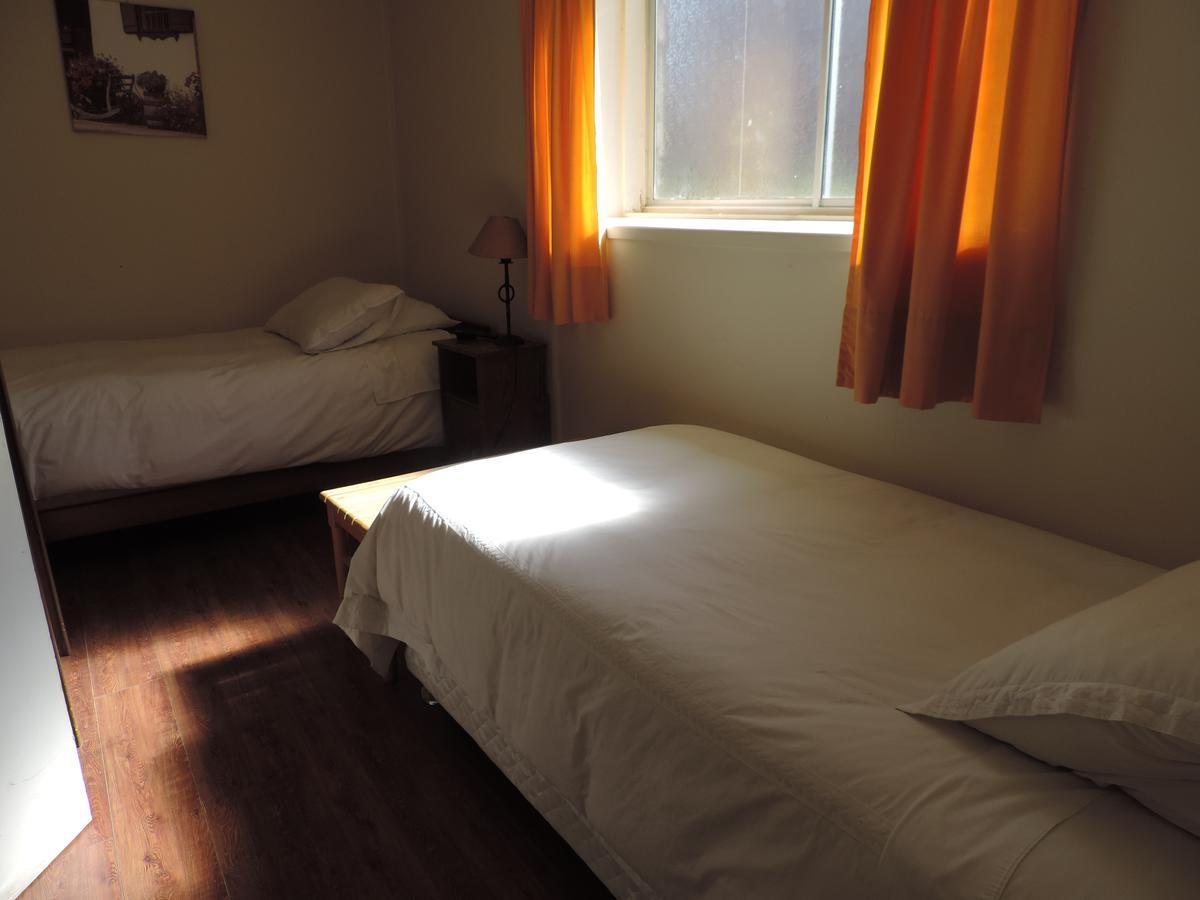 Hostal Oro Fueguino Пунта-Аренас Екстер'єр фото
