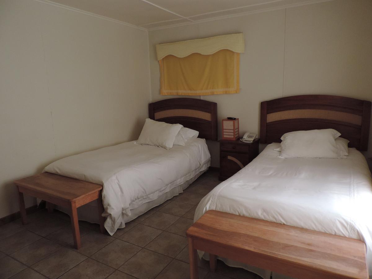 Hostal Oro Fueguino Пунта-Аренас Екстер'єр фото