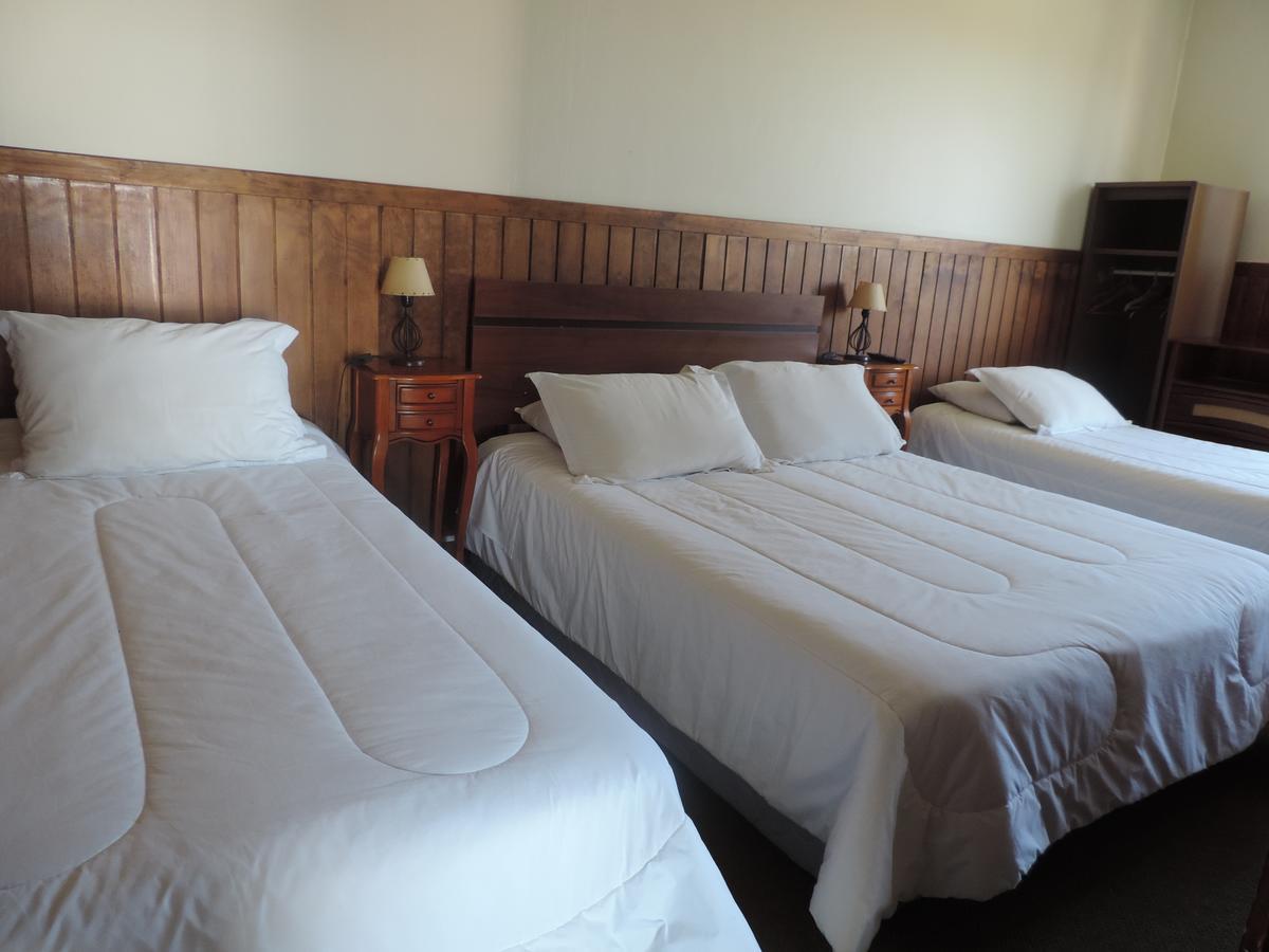 Hostal Oro Fueguino Пунта-Аренас Екстер'єр фото