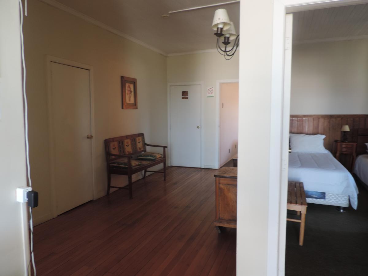 Hostal Oro Fueguino Пунта-Аренас Екстер'єр фото