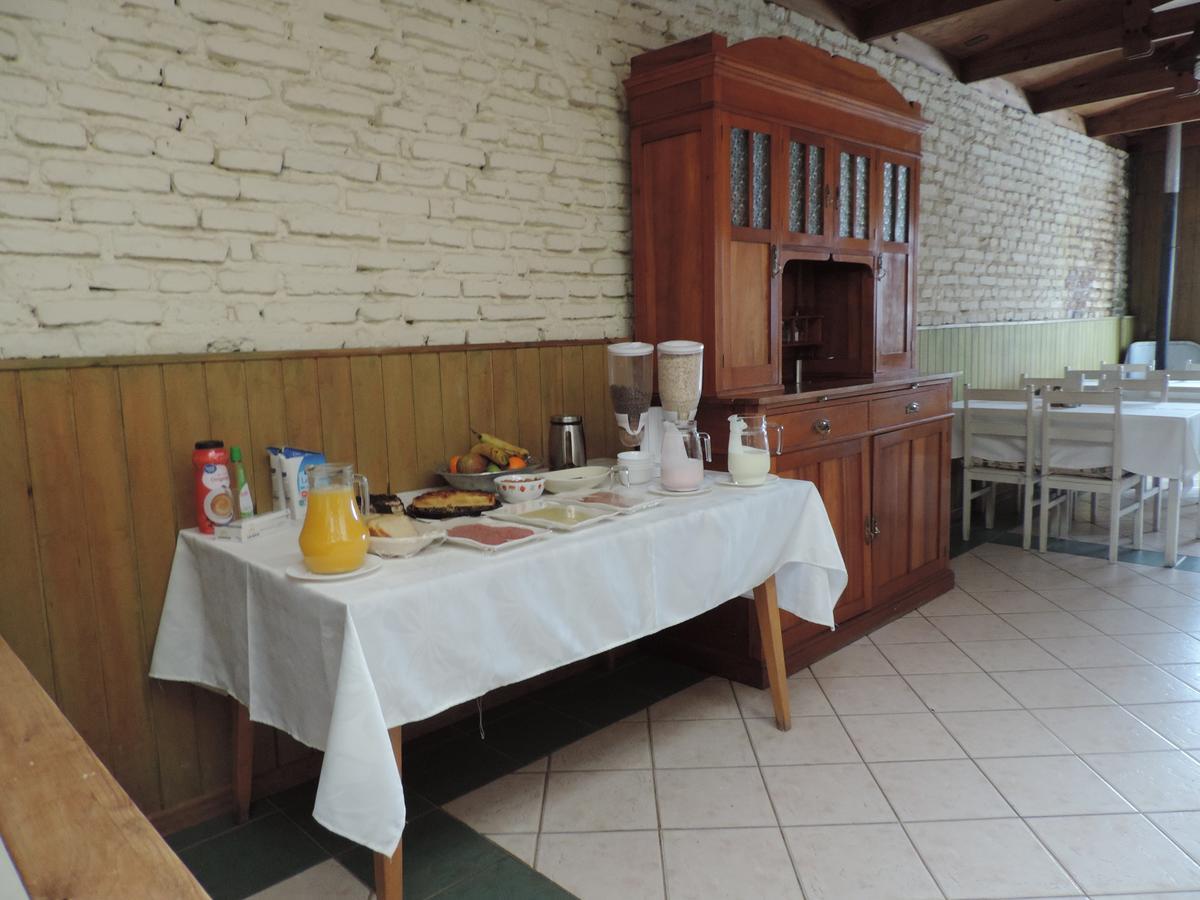 Hostal Oro Fueguino Пунта-Аренас Екстер'єр фото