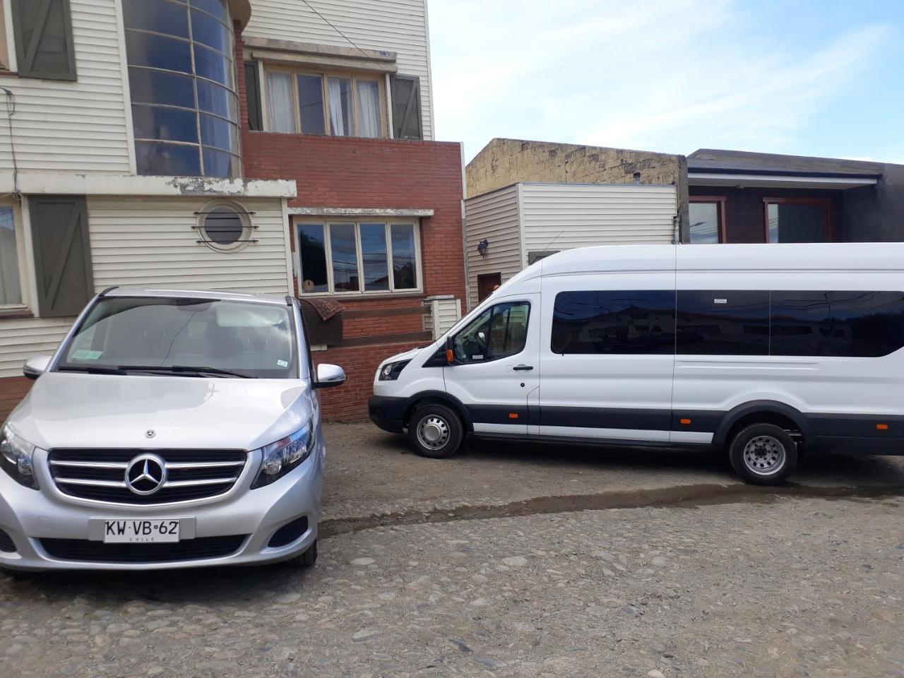 Hostal Oro Fueguino Пунта-Аренас Екстер'єр фото